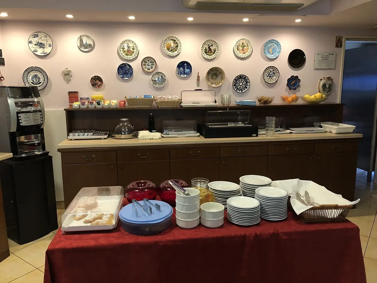 Hotel Victoria باسّانو ديل غرابّا إيطاليا