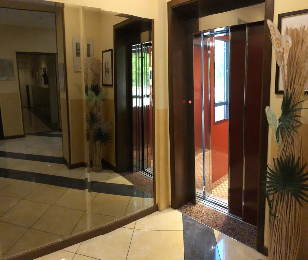 Hotel Victoria باسّانو ديل غرابّا