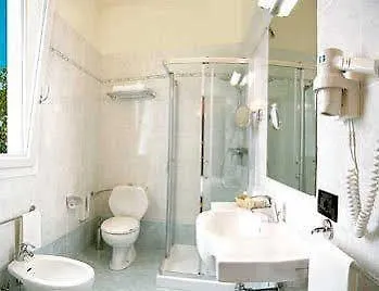 Hotel Victoria باسّانو ديل غرابّا