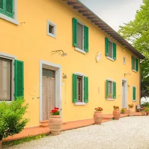 La Pineta Alloggio per agriturismo Fucecchio